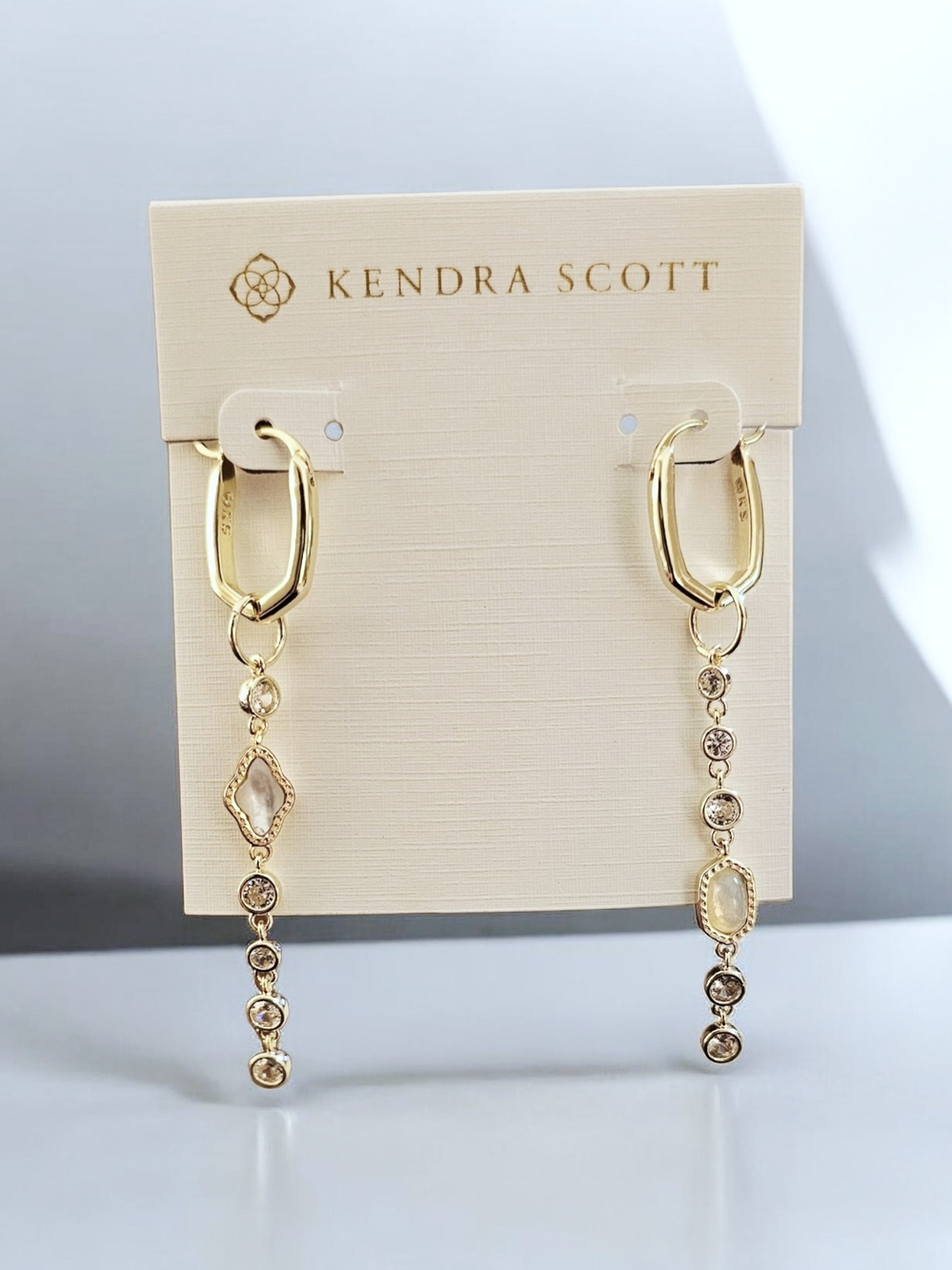 $98 Kendra Scott Mini Elisa Abbie Huggie Hoop Linear Earrings